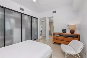 4223 W Cleveland St, Tampa, FL 33609 - Photo 21