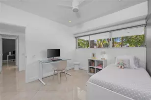 4223 W Cleveland St, Tampa, FL 33609 - Photo 33