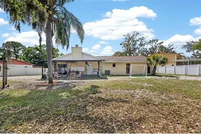 522 Wynnwood Drive, Brandon, FL 33511 - Photo 35