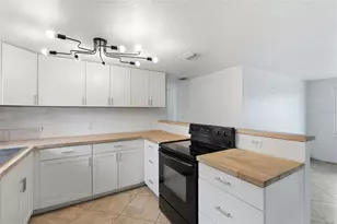 5421 64th Ave N, Pinellas Park, FL 33781 - Photo 7