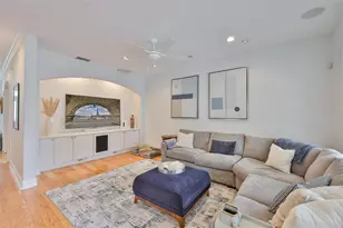 3925 W Vasconia St, Tampa, FL 33629 - Photo 9