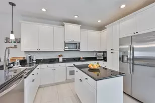 3925 W Vasconia St, Tampa, FL 33629 - Photo 15