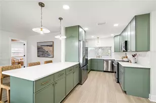 2208 Citrus Valley Cir, Palm Harbor, FL 34683 - Photo 9