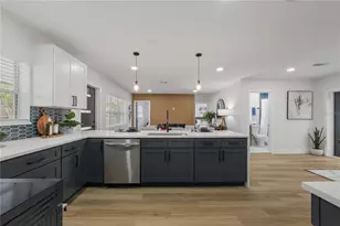 1710 26th Ave S, Saint Petersburg, FL 33712 - Photo 13