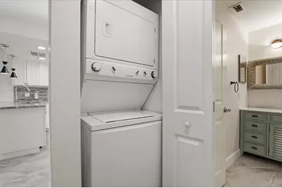 2761 Countryside Boulevard #105, Clearwater, FL 33761 - Photo 25