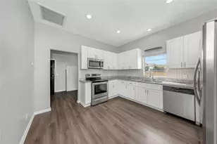 2613 N 21st St, Tampa, FL 33605 - Photo 7