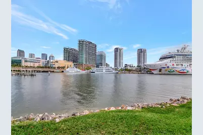 605 Island Place Way, Tampa, FL 33602 - Photo 45