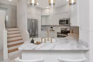 605 Island Pl Wy, Tampa, FL 33602 - Photo 7