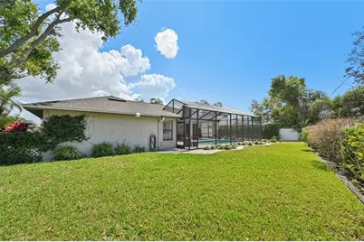 4719 Meadowview Circle, Sarasota, FL 34233 - Photo 41