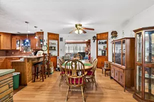 10820 Linda Vista Ln, Dade City, FL 33525 - Photo 9