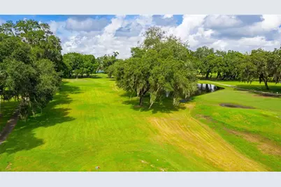 5541 Benton Street, Zephyrhills, FL 33542 - Photo 37