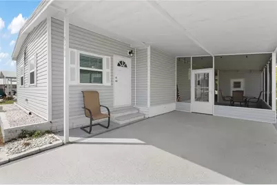 5541 Benton Street, Zephyrhills, FL 33542 - Photo 9