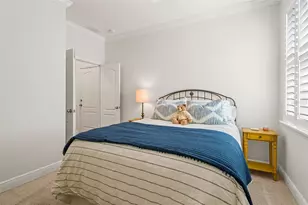 2906 N Perry Ave, Tampa, FL 33602 - Photo 9