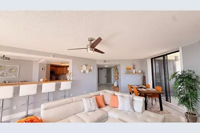 5940 Pelican Bay Plaza S #1105, Gulfport, FL 33707 - Photo 19