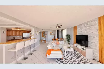 5940 Pelican Bay Plaza S #1105, Gulfport, FL 33707 - Photo 17