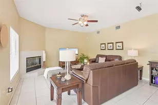 4021 Fishermans Cove Ct, Lutz, FL 33558 - Photo 21