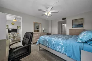 4915 Bay Street NE, Saint Petersburg, FL 33703 - Photo 21