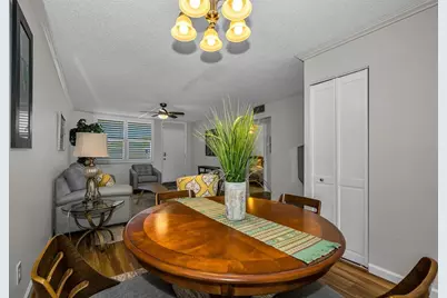 4915 Bay Street NE #327, Saint Petersburg, FL 33703 - Photo 11