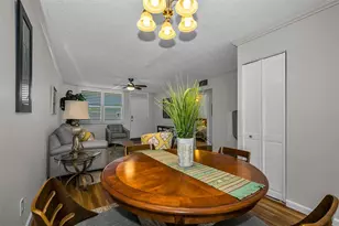 4915 Bay Street NE, Saint Petersburg, FL 33703 - Photo 11