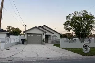 7001 N Clark Ave, Tampa, FL 33614 - Photo 1