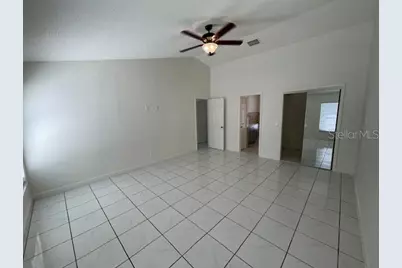 7001 N Clark Avenue, Tampa, FL 33614 - Photo 5
