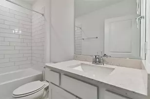 11370 Meadow River Wy, Parrish, FL 34219 - Photo 9