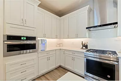 91 Davis Boulevard #201, Tampa, FL 33606 - Photo 9