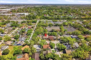 10555 Shady Oak Ln, Seminole, FL 33777 - Photo 47