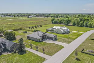 32646 Wesley Way, Dade City, FL 33525 - Photo 31