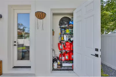 1806 E Caracas Street, Tampa, FL 33610 - Photo 41