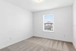 10419 Hidden Banks Gln, Parrish, FL 34219 - Photo 15