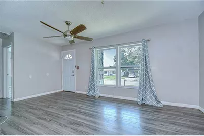 5325 8th Avenue S, Gulfport, FL 33707 - Photo 5