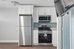 7740 Boca Ciega Dr, Saint Pete Beach, FL 33706 - Photo 5