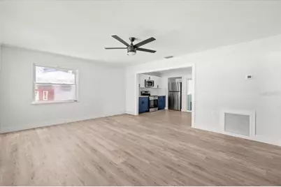 124 85th Avenue N, Saint Petersburg, FL 33702 - Photo 7