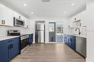 124 85th Ave N, Saint Petersburg, FL 33702 - Photo 3