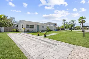 124 85th Ave N, Saint Petersburg, FL 33702 - Photo 23