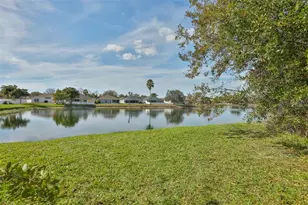 942 Ridge Haven Dr, Brandon, FL 33511 - Photo 35