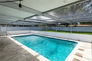 2021 Valley Dr, Dunedin, FL 34698 - Photo 55