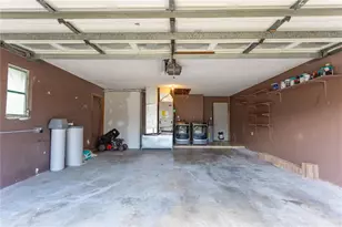 2021 Valley Dr, Dunedin, FL 34698 - Photo 49