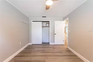 2021 Valley Dr, Dunedin, FL 34698 - Photo 41