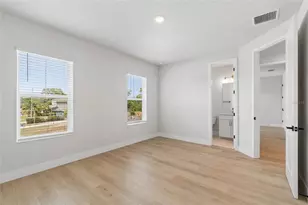 2916 W Ellis Dr, Tampa, FL 33611 - Photo 35