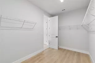 2916 W Ellis Dr, Tampa, FL 33611 - Photo 27