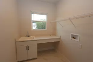 2916 W Ellis Dr, Tampa, FL 33611 - Photo 7