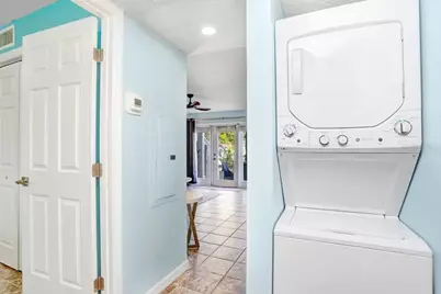 5012 Starfish Drive SE #B, Saint Petersburg, FL 33705 - Photo 11