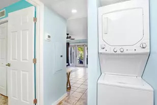 5012 Starfish Dr SE, Saint Petersburg, FL 33705 - Photo 11