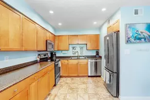 5012 Starfish Dr SE, Saint Petersburg, FL 33705 - Photo 7