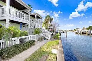 5012 Starfish Dr SE, Saint Petersburg, FL 33705 - Photo 17
