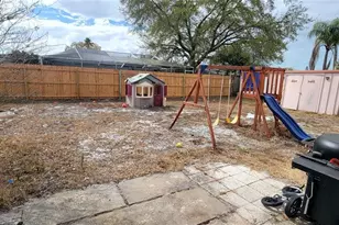 1705 Ironwood Ct E, Oldsmar, FL 34677 - Photo 23