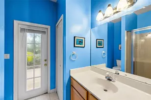 5919 Jaegerglen Dr, Lithia, FL 33547 - Photo 31