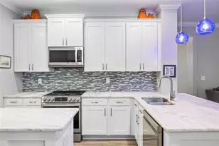 5919 Jaegerglen Dr, Lithia, FL 33547 - Photo 15